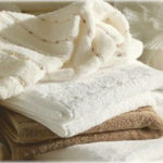 Почему до сих пор актуально дарить полотенца?