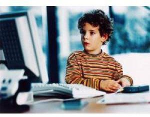 Детям нужно рассказывать о вреде спиртного уже с 9 лет