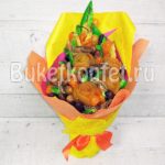 Вкусный и полезный букет из орехов и сухофруктов
