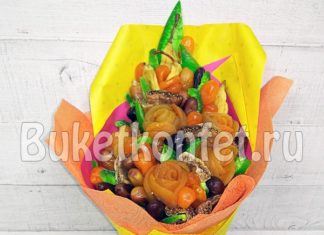 Вкусный и полезный букет из орехов и сухофруктов