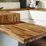 Из какого материала должна быть столешница для кухни?