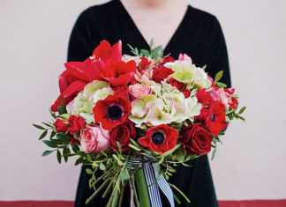 Круглосуточная доставка цветов