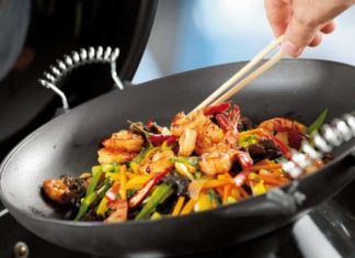 Выбираем вкусный вок