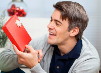 Что нужно учесть, выбирая подарок для мужчины?