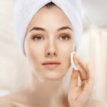 Уход за кожей лица: советы профессиональных косметологов