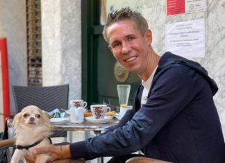 Панин призвал сжечь испанцев за пропаганду ЛГБТ: «Почему нет флагов ВДВ?»