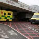 В Великобритании зафиксировали более 10 тысяч случаев «омикрона» за сутки