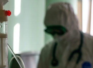 Вирусолог Волчков назвал тех, кто тяжелее всего перенесёт заболевание штаммом «омикрон»