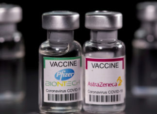 В ВОЗ рассказали о пониженной эффективности вакцин Pfizer и AstraZeneca против «омикрона»