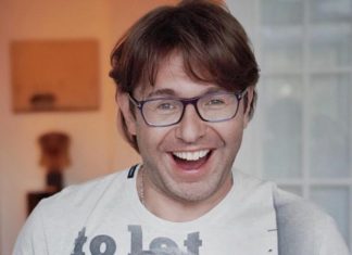 Малахов и Данилко показали забавные детские фотографии: «Соперник продумывает план мести»