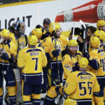 Ближайшие матчи «Бостона» и «Нэшвилла» в НХЛ перенесены из-за коронавируса