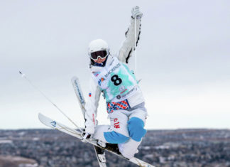 Фристайлистка Смирнова стала второй в парном могуле на этапе Кубка мира во Франции