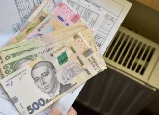 За горячую воду и тепло заплатят все: абонплата за коммуналку и обязательный платеж за отопление