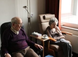 Пансионат для престарелых людей: как выбрать