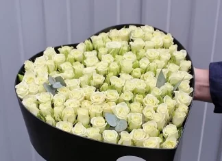 Букет из роз: нестареющая классика