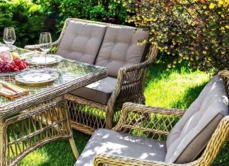 Садовая мебель: как выбрать идеальный комплект для вашего участка