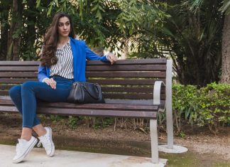 Садовые скамейки: виды, материалы и особенности выбора