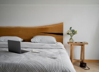 Как выбрать кровать для здорового сна?