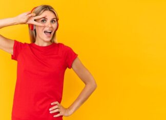 Женская футболка незаменимый элемент гардероба: как выбирать