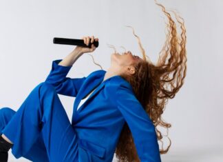 Эффективные онлайн-курсы по вокалу: развитие голоса и техники исполнения для начинающих и профессионалов