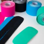 Эффективность и применение тейпов для лица в косметологии и медицине