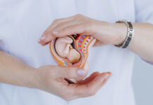 Признаки угрозы выкидыша: что нужно знать будущей маме