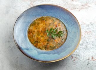 уха из сайры простой рецепт вкусного блюда