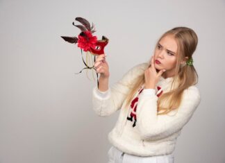 Как приворожить любимую девушку проверенные способы