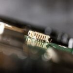 Онлайн конденсаторы их виды и применение