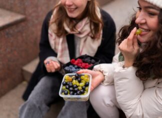 Сонник есть сливу — значение и толкование