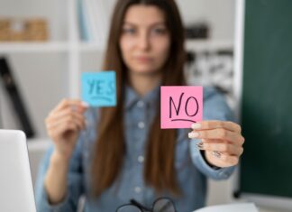 Сильный заговор от безденежья проверенные слова