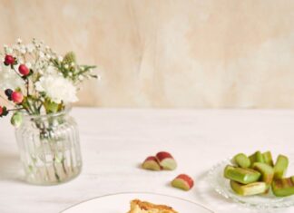 Рецепт песочного яблочного пирога с рассыпчатым тестом