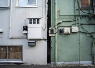 Подключение трехфазного счетчика и электропроводки