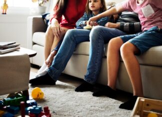 Игра в комнате правила и идеи для веселья