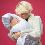 Сонник обнимают сзади значение и толкование