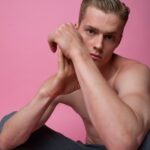 Приснился голый мужчина значение и толкование сна