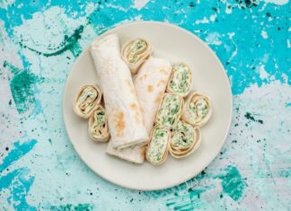 Вкусные рулетики из лаваша с разными начинками