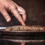 Как приготовить бифштекс