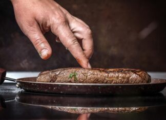 Как приготовить бифштекс