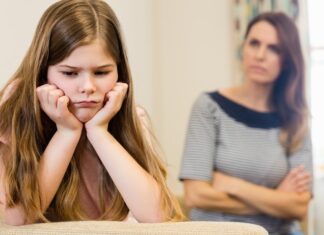 Приснилась плачущая дочь: что это может значить?