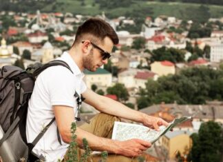 Где находится Львовск