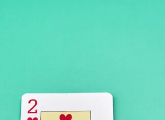 Пасьянс на любимого: гадание на чувства