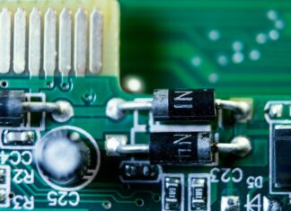 Характеристики транзистора КТ837А