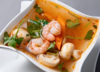 Креветочный суп: самый вкусный рецепт