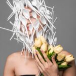 Сны об искусственных цветах: толкование для женщин