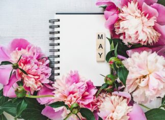 Поздравление с 50-летием женщине: искренние слова