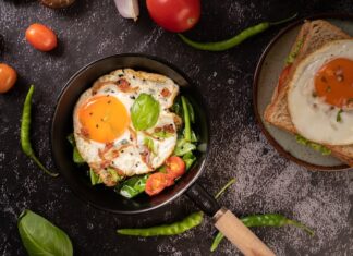 Яичные блюда на ужин: быстро и вкусно