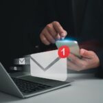 Что означает галочка в Telegram при отправке сообщения