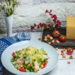 Куриная грудка копченая: Простой и вкусный салат