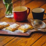 Быстрые рецепты из слоеного бездрожжевого теста к чаю